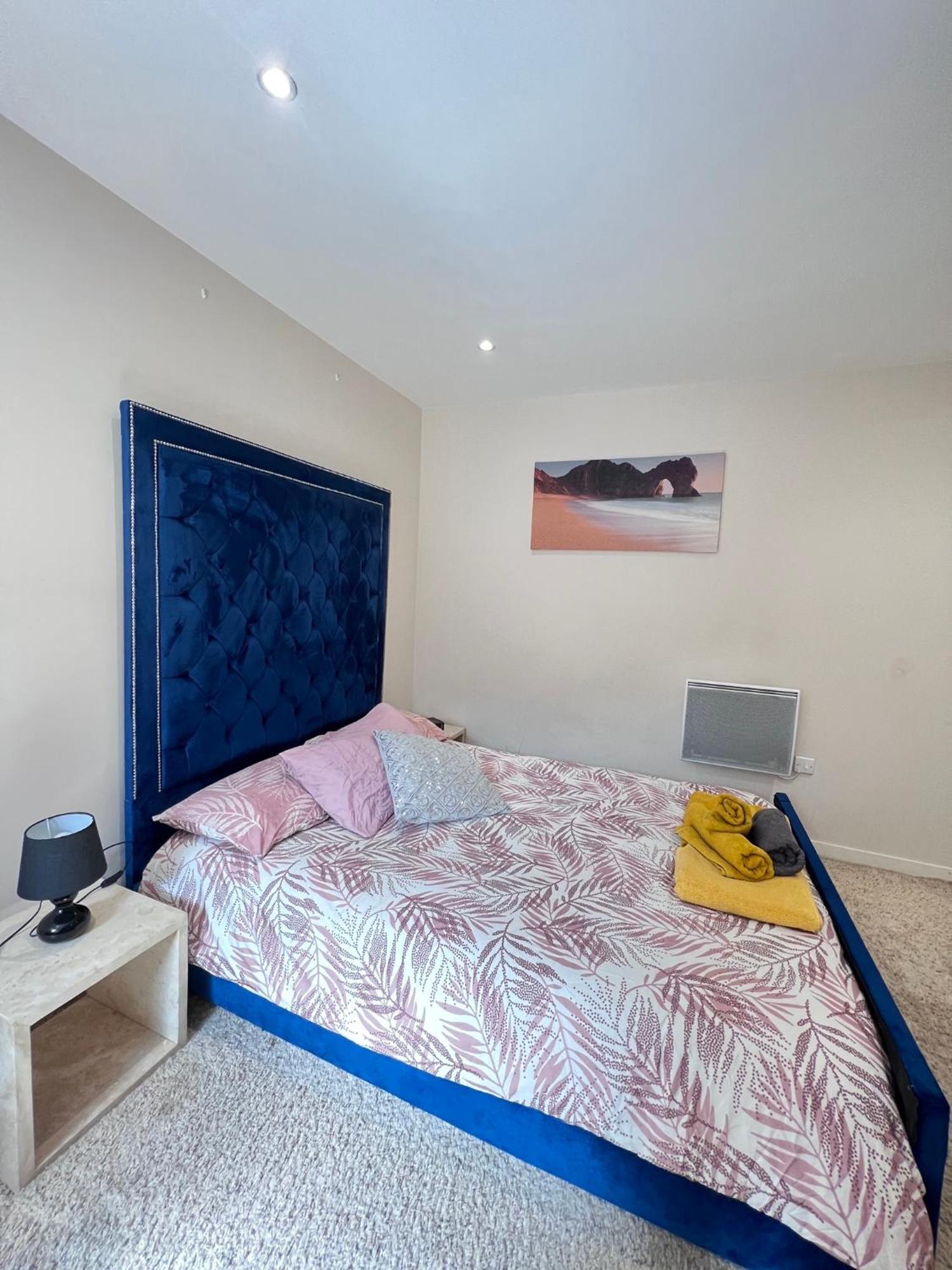 Great City Centre Getaway Apartment 2 Bed Near The Beach And Shopping Area Swansea Exterior photo